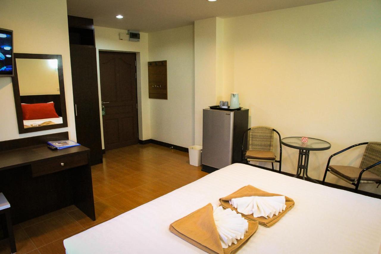 Sky Villa Hua Hin Guesthouse - Adults-Only المظهر الخارجي الصورة