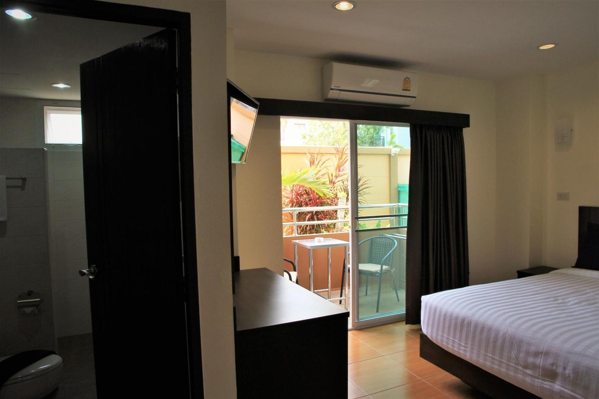 Sky Villa Hua Hin Guesthouse - Adults-Only المظهر الخارجي الصورة